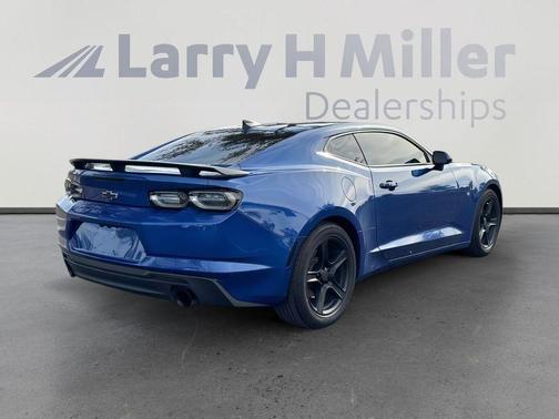 2023 Chevrolet Camaro 2LT