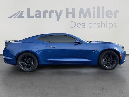 2023 Chevrolet Camaro 2LT