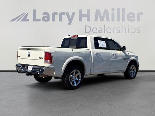 Pearl White 2017 RAM 1500 Laramie