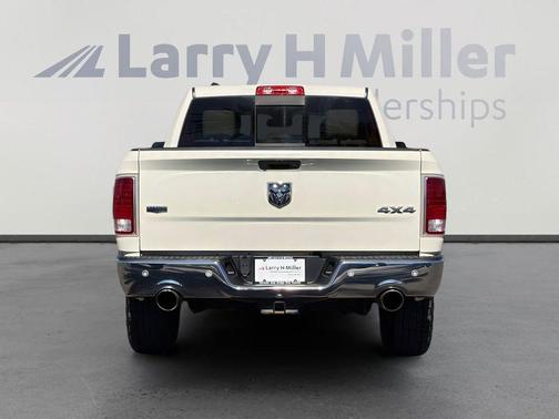 Pearl White 2017 RAM 1500 Laramie