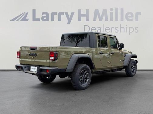 41 2026 Jeep Gladiator Sport