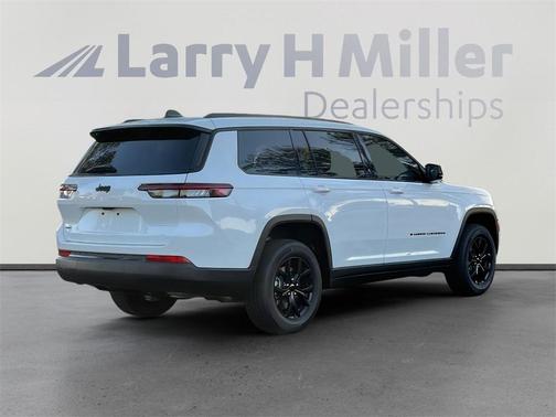2025 Jeep Grand Cherokee L Laredo