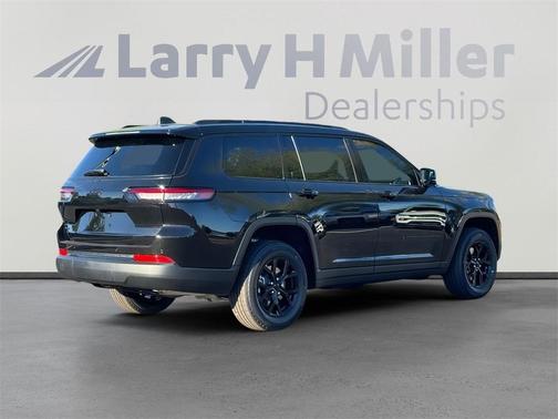2025 Jeep Grand Cherokee L Laredo