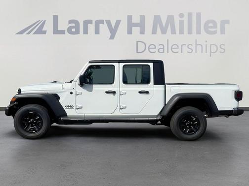 2026 Jeep Gladiator Sport