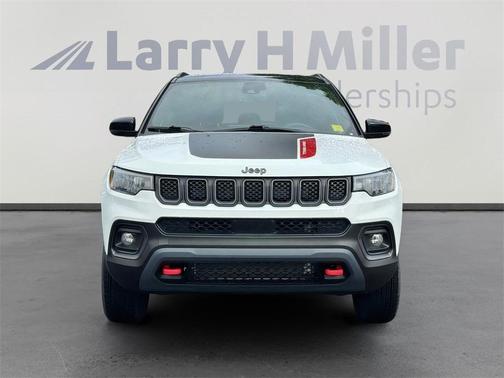 2023 Jeep Compass Trailhawk
