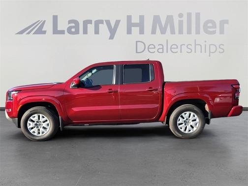 2024 Nissan Frontier SV