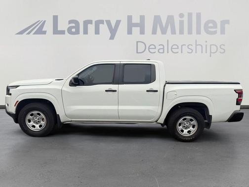 2022 Nissan Frontier S