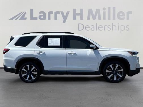 2024 Honda Pilot Touring