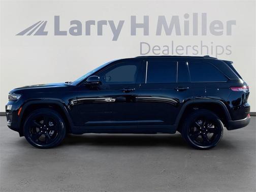 2022 Jeep Grand Cherokee Altitude