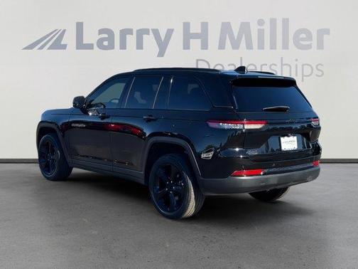 2022 Jeep Grand Cherokee Altitude