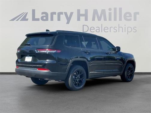 2025 Jeep Grand Cherokee L Laredo