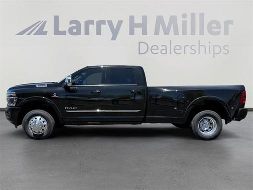 2025 RAM 3500 Limited