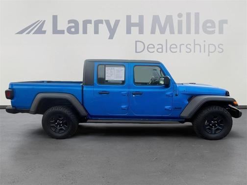 2023 Jeep Gladiator Sport