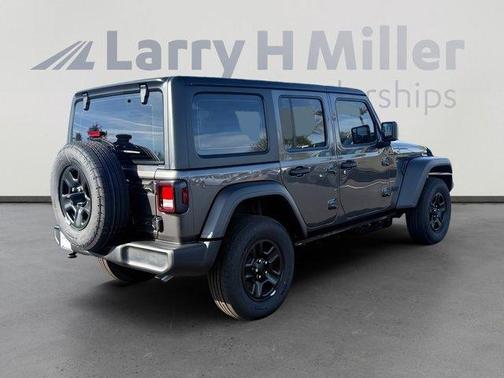 Granite Crystal Clearcoat Metallic 2026 Jeep Wrangler Sport