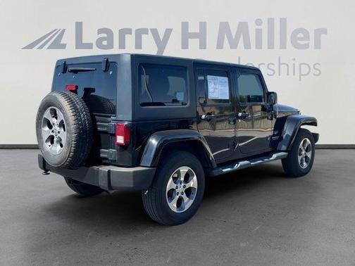 2017 Jeep Wrangler Unlimited Sahara