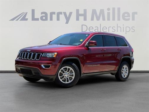 2019 Jeep Grand Cherokee Laredo