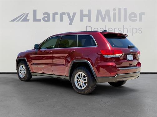 2019 Jeep Grand Cherokee Laredo