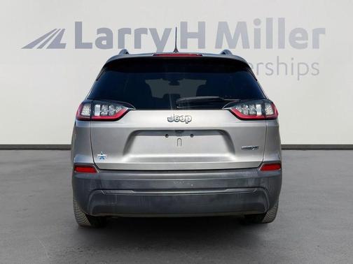 Billet Silver Metallic Clearcoat 2019 Jeep Cherokee Latitude