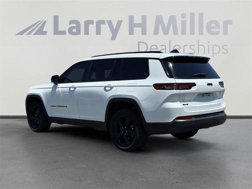2024 Jeep Grand Cherokee L Laredo