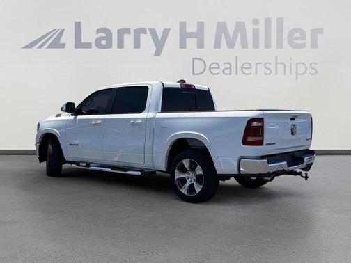 Bright White Clearcoat 2020 RAM 1500 Laramie