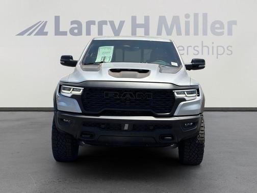 Silver Zynith 2026 RAM 1500 RHO