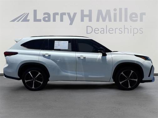 2021 Toyota Highlander XSE
