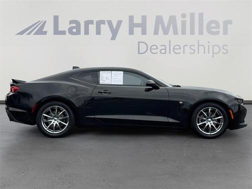2019 Chevrolet Camaro 1LT