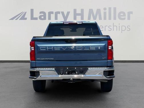 Lakeshore Blue Metallic 2024 Chevrolet Silverado 1500 LT