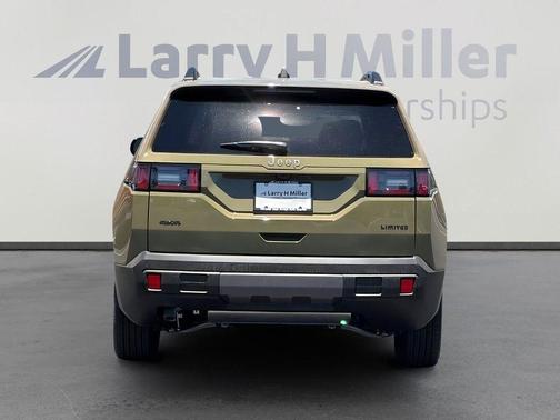 41 2026 Jeep Cherokee LAREDO/LIMITED