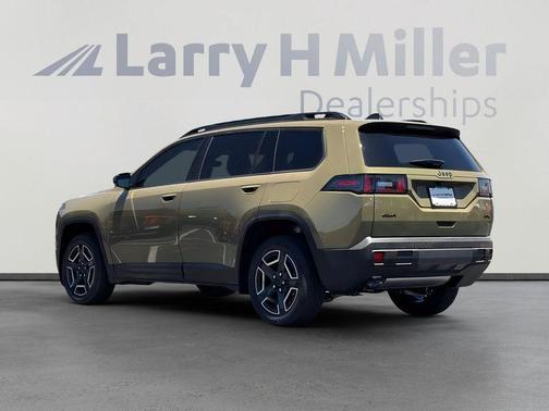 41 2026 Jeep Cherokee LAREDO/LIMITED