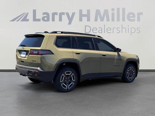 41 2026 Jeep Cherokee LAREDO/LIMITED