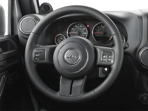 2014 Jeep Wrangler Unlimited Altitude