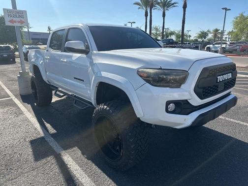 2022 Toyota Tacoma SR5