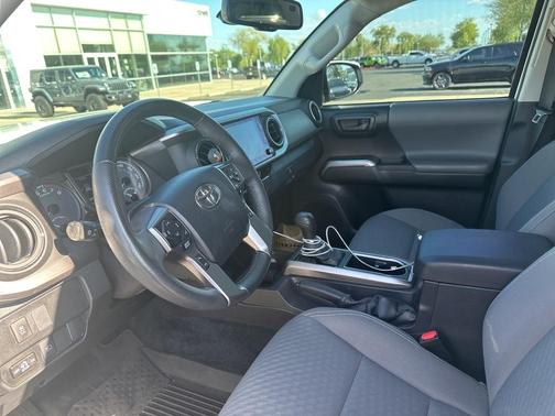 2022 Toyota Tacoma SR5