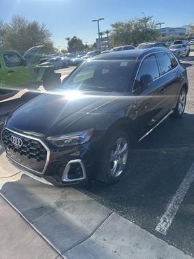 2024 Audi Q5 45 S line quattro Premium