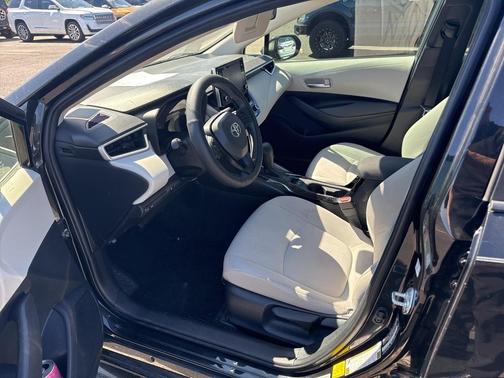 2020 Toyota Corolla Hybrid LE
