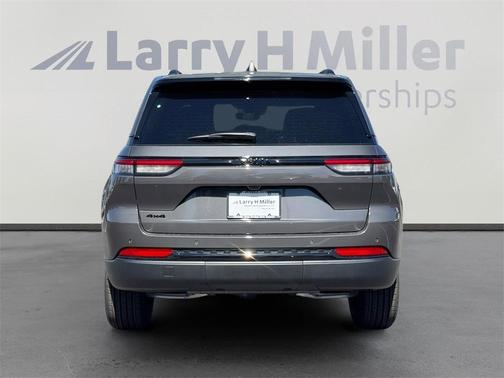 2025 Jeep Grand Cherokee Overland