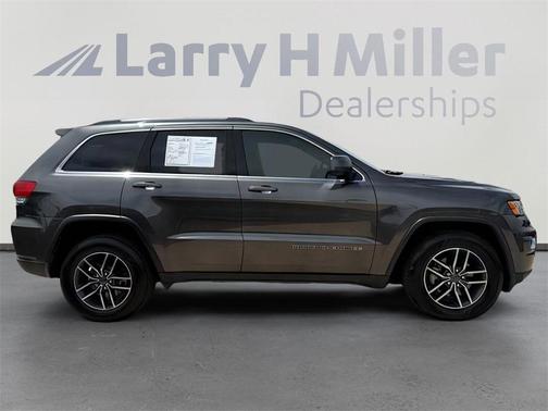 2019 Jeep Grand Cherokee Laredo E