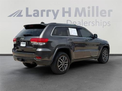 2019 Jeep Grand Cherokee Laredo E