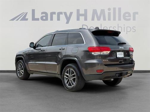 2019 Jeep Grand Cherokee Laredo E