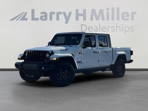 2023 Jeep Gladiator Sport