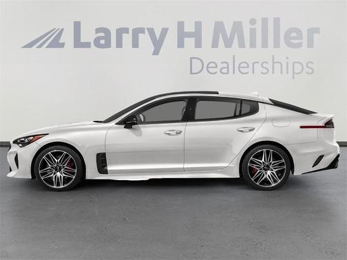 2022 Kia Stinger GT1