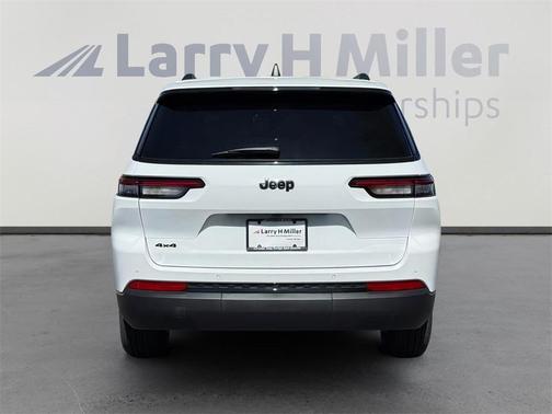2025 Jeep Grand Cherokee L Laredo