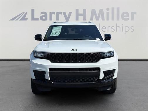 2025 Jeep Grand Cherokee L Laredo