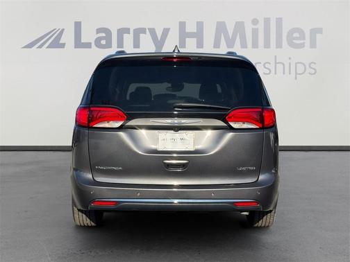2020 Chrysler Pacifica Limited