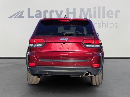 2020 Jeep Grand Cherokee Laredo E