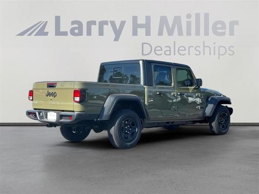 2025 Jeep Gladiator Sport