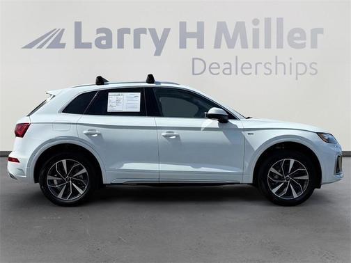 2024 Audi Q5 45 S line quattro Premium