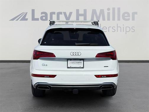 2024 Audi Q5 45 S line quattro Premium
