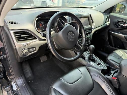2021 Jeep Cherokee Latitude Plus